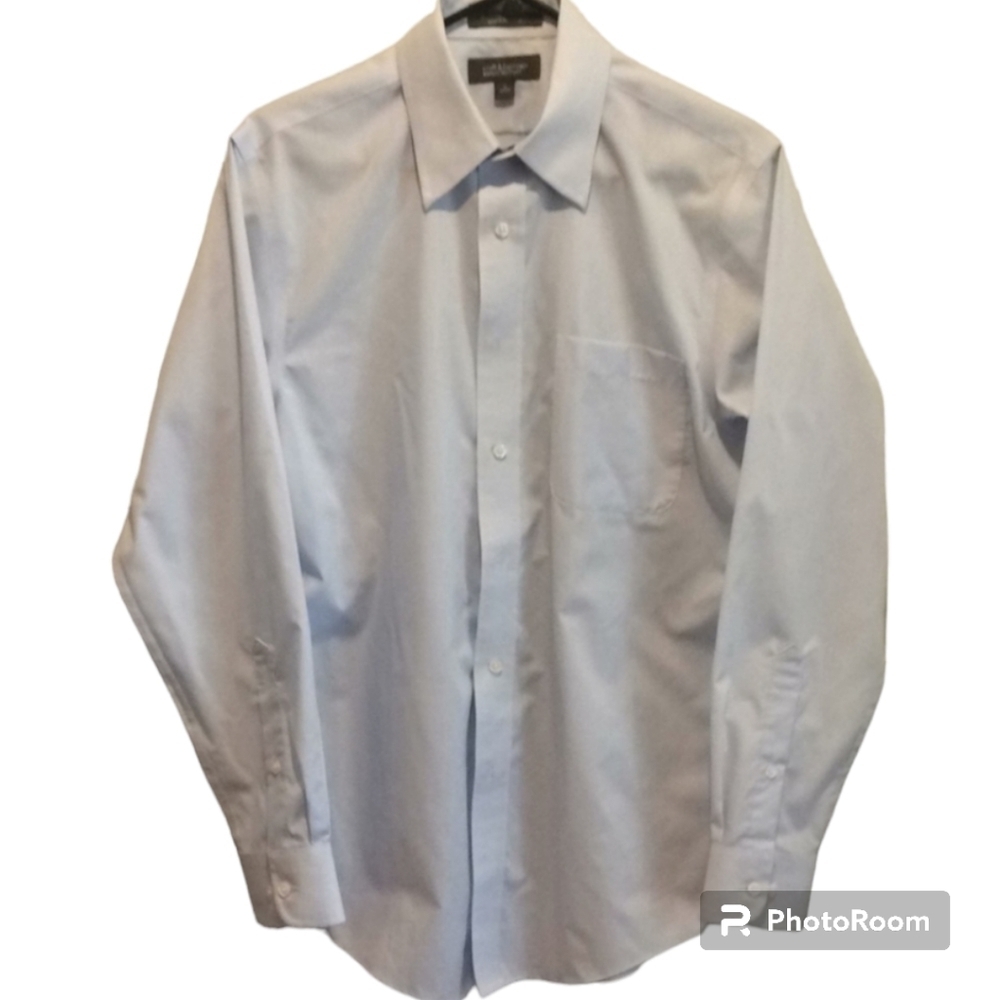 Croft & Barrow Dress Shirt Pale Blue 15 32/33 EUC Like new!